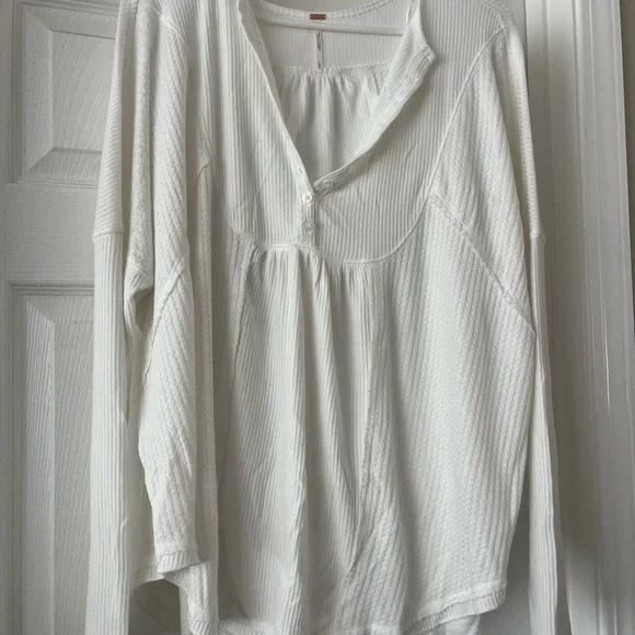 Free People Long Sleeve Tops - Picture 5 of 6